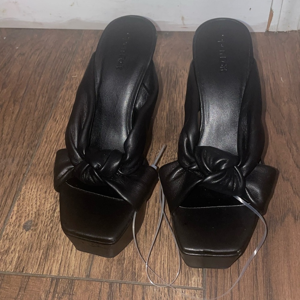 Nordstrom’s  OPEN EDIT Size 6 leather platform heels.